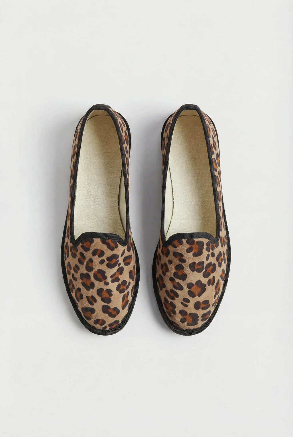 FRIULANE EN TERCIOPELO CON ESTAMPADO ANIMAL